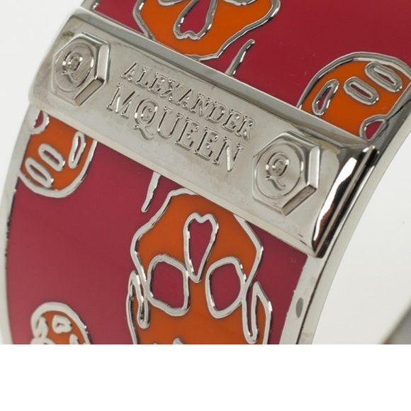 Alexander McQueen metal/enamel cuff - Picture 3 of 13